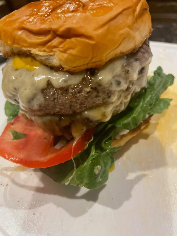 1/2 pound ready to grill prime burger packs (6) with all the fixings