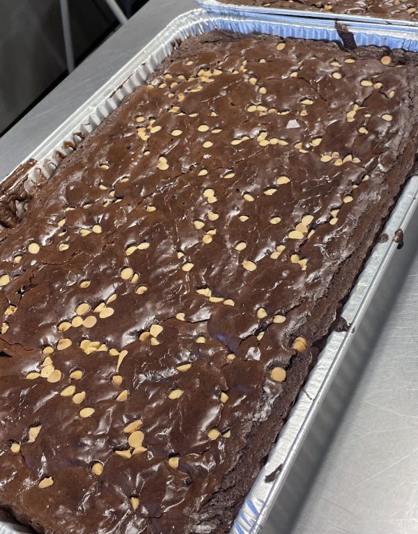 White Chocolate Chip Fudge Brownies (6)